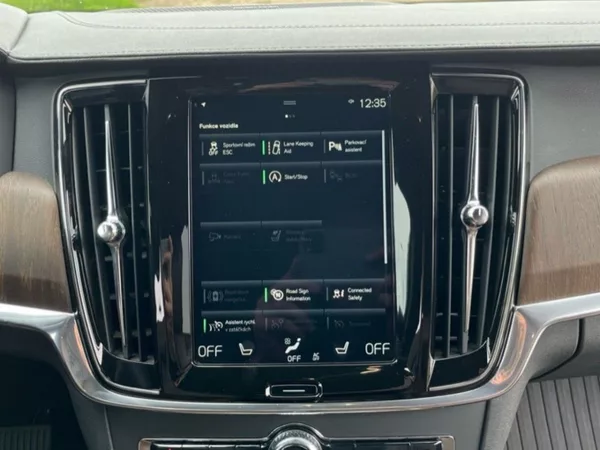 Volvo V90 CC, 2,0D,173kW,1MAJ,CZ,AWDSvo - foto 10