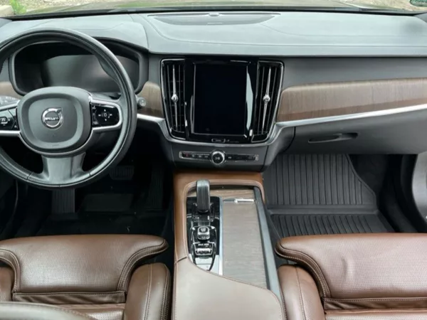 Volvo V90 CC, 2,0D,173kW,1MAJ,CZ,AWDSvo - foto 8