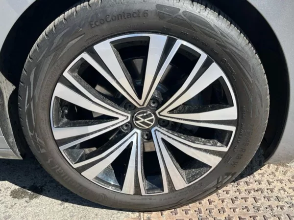 Volkswagen Arteon 2.0D,110KW, DSG,1MAJ, CZ, DPH - foto 14