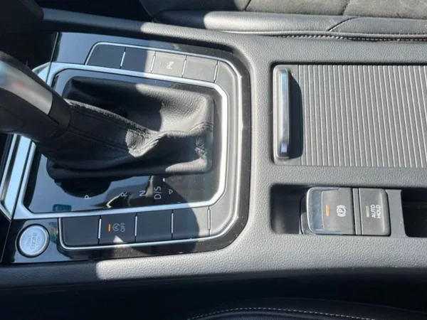 Volkswagen Arteon 2.0D,110KW, DSG,1MAJ, CZ, DPH - foto 19