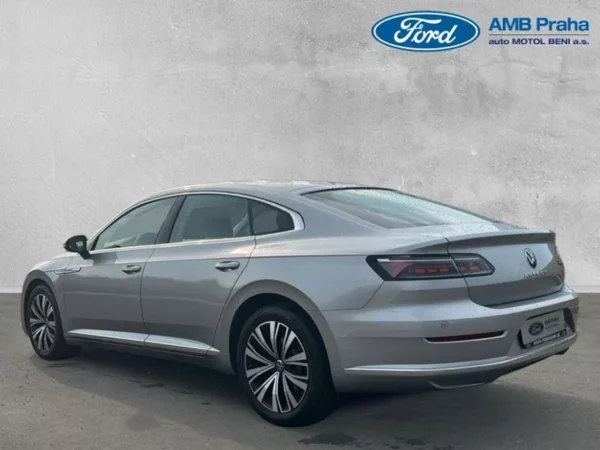 Volkswagen Arteon 2.0D,110KW, DSG,1MAJ, CZ, DPH - foto 6
