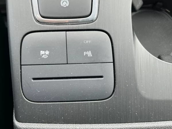 Ford Kuga 2.5HEV,140KW,1MAJ, CZ, DPH - foto 18