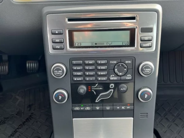 Volvo S80 2,5T,170KW, CZ, SERVIS - foto 10