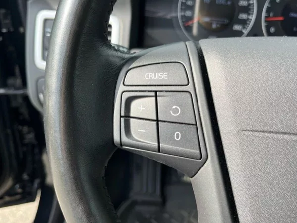 Volvo S80 2,5T,170KW, CZ, SERVIS - foto 18