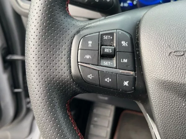 Ford Kuga 2.5HEV,140KW,CZ,AWD,SERVIS - foto 17