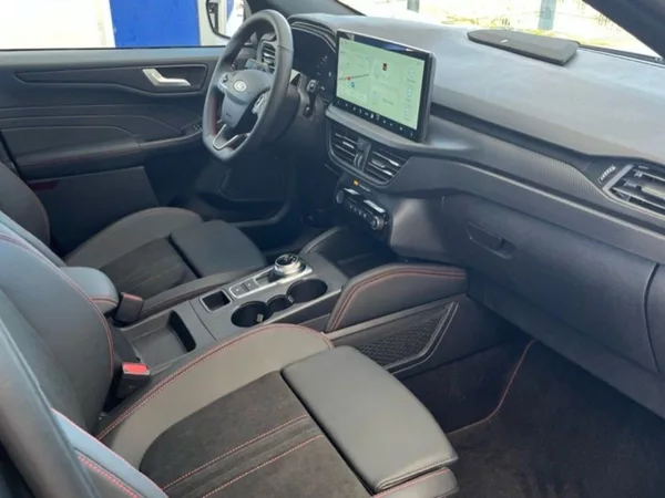 Ford Kuga 2.5i,178KW, CZ, DPH,1. MAJ - foto 13