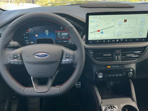 Ford Kuga 2.5i,178KW, CZ, DPH,1. MAJ - foto 9
