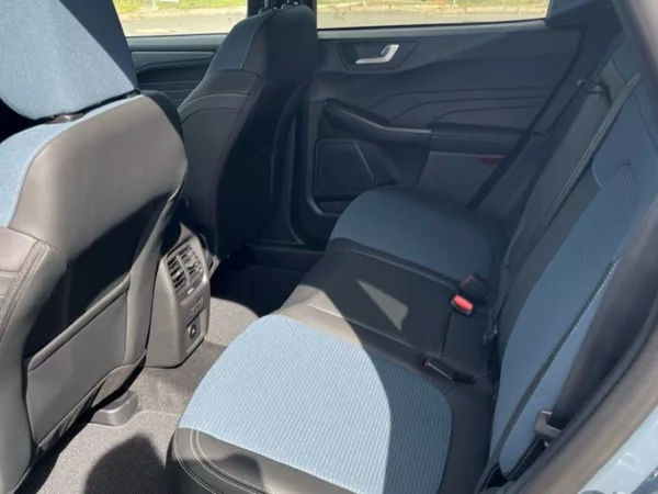 Ford Kuga 2.5i,132KW, CZ, DPH,1. MAJ, HE - foto 12