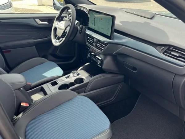 Ford Kuga 2.5i,132KW, CZ, DPH,1. MAJ, HE - foto 13