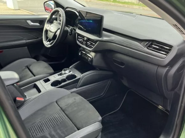 Ford Kuga 2.5HEV,134KW, CZ, DPH,1. MAJ - foto 13