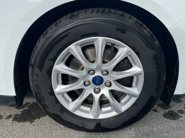 Ford Mondeo 2,0D,110kW,CZ - foto 14
