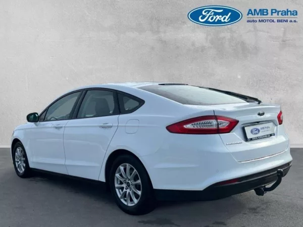 Ford Mondeo 2,0D,110kW,CZ - foto 6