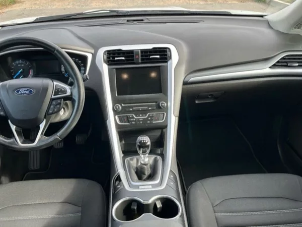 Ford Mondeo 2,0D,110kW,CZ - foto 8