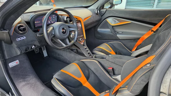 McLaren 720S ZÁRUKA PLNÝ SERVIS TOP - foto 11