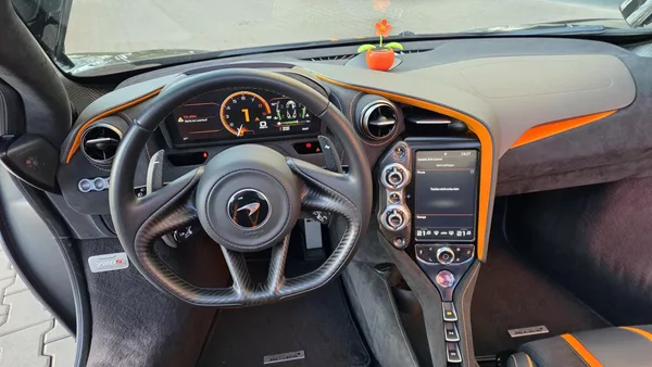 McLaren 720S ZÁRUKA PLNÝ SERVIS TOP - foto 17