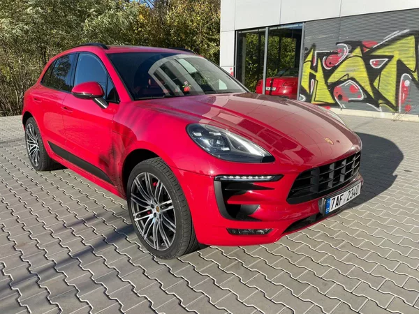 Porsche Macan GTS-RED/RED-SERVIS-MATRIX-LUFT