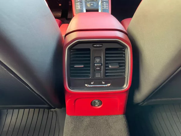 Porsche Macan GTS-RED/RED-SERVIS-MATRIX-LUFT - foto 21