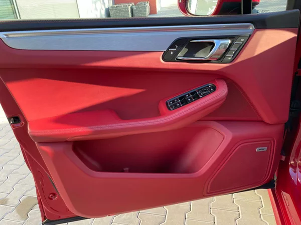 Porsche Macan GTS-RED/RED-SERVIS-MATRIX-LUFT - foto 29
