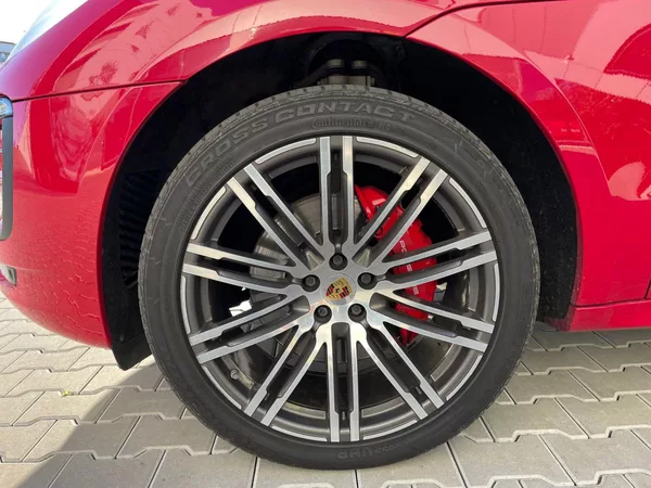Porsche Macan GTS-RED/RED-SERVIS-MATRIX-LUFT - foto 8