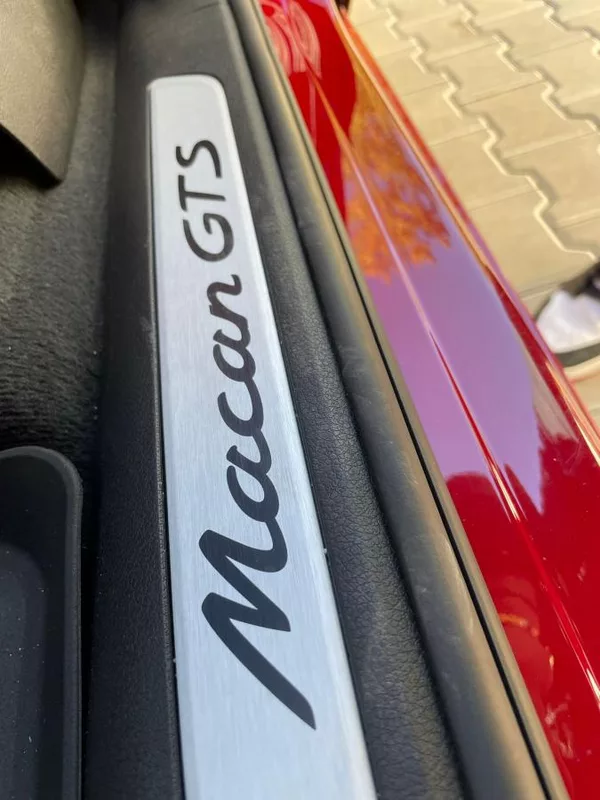 Porsche Macan GTS-RED/RED-SERVIS-MATRIX-LUFT - foto 9