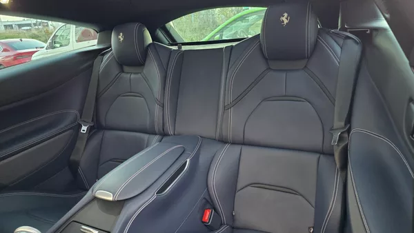 Ferrari GTC4 Lusso V12 SERVIS FERRARI - foto 12