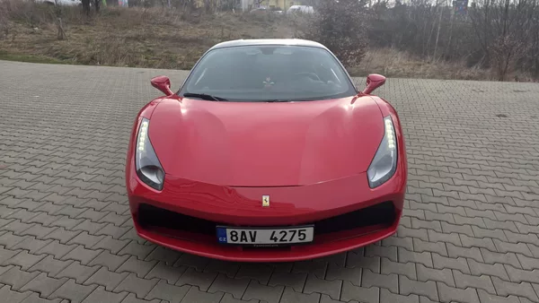 Ferrari 488 jako nové plný servis ZÁRUKA - foto 2