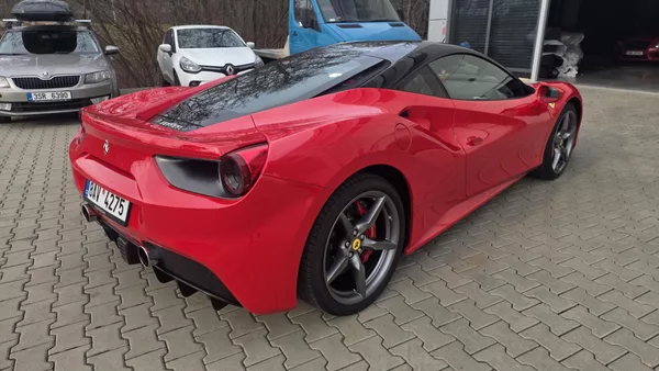 Ferrari 488 jako nové plný servis ZÁRUKA - foto 4