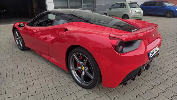 Ferrari 488 jako nové plný servis ZÁRUKA - foto 6