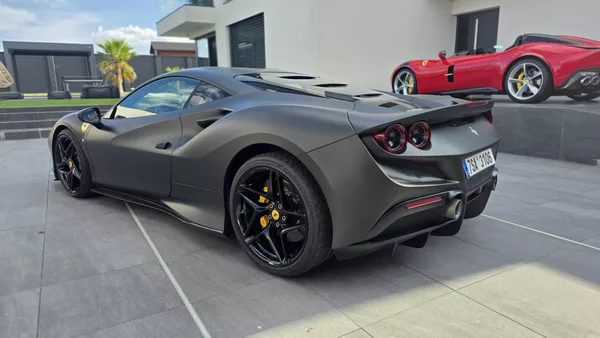 Ferrari F8 SERVIS-PLNÁ ÁRUKA-MAT WRAP - foto 4