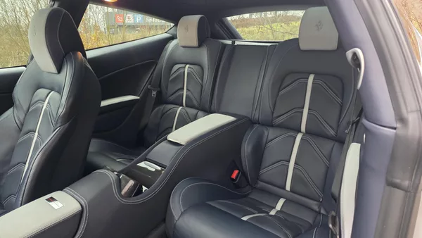 Ferrari FF INDIVIDUAL TailorMade ZÁRUKA - foto 14