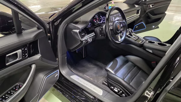 Porsche Panamera TURBO CERAMIC NOČNÍ PANO MAX - foto 12