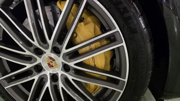 Porsche Panamera TURBO CERAMIC NOČNÍ PANO MAX - foto 9