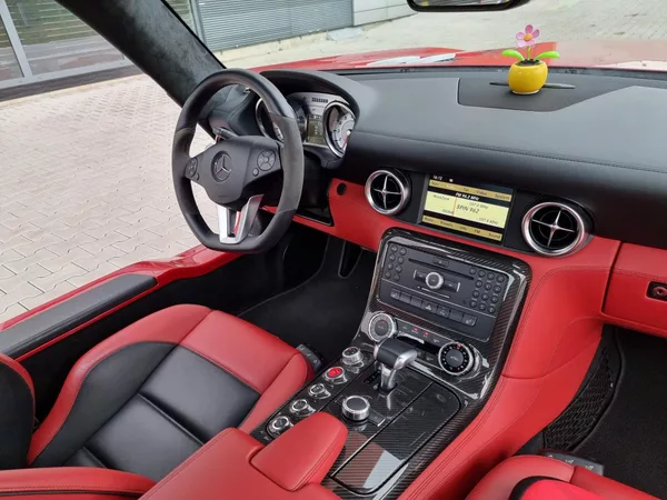 Mercedes-Benz SLS AMG EU CARBON B&O PLNÝ SERVIS - foto 6