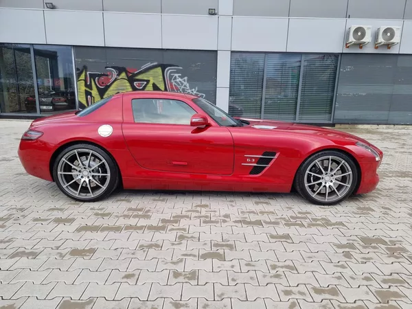Mercedes-Benz SLS AMG EU CARBON B&O PLNÝ SERVIS - foto 9