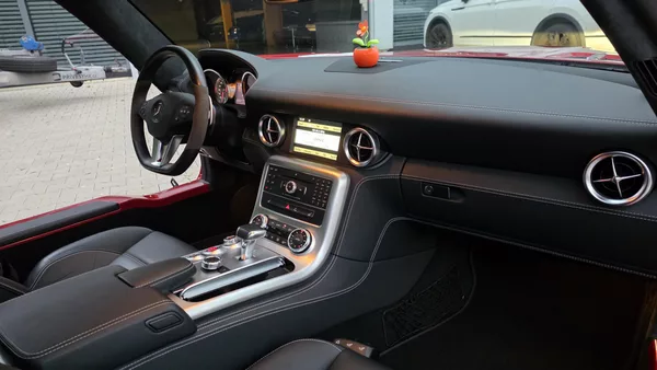 Mercedes-Benz SLS AMG EU PRAVIDELNÝ SERVIS MB - foto 9
