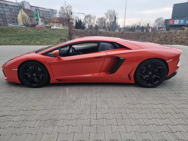Lamborghini Aventador LP700-4 PLNÝ SERVIS - foto 7