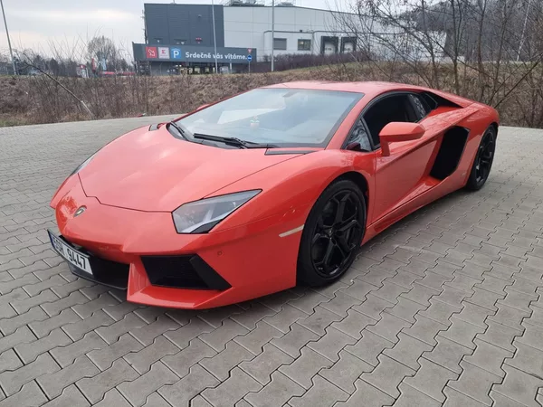 Lamborghini Aventador LP700-4 PLNÝ SERVIS - foto 8