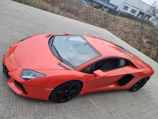 Lamborghini Aventador LP700-4 PLNÝ SERVIS - foto 9
