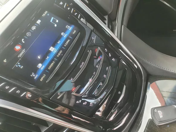 Cadillac Escalade PLATINUM 8st AUTOMAT EU VERZE - foto 14