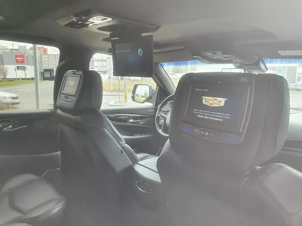 Cadillac Escalade PLATINUM 8st AUTOMAT EU VERZE - foto 9