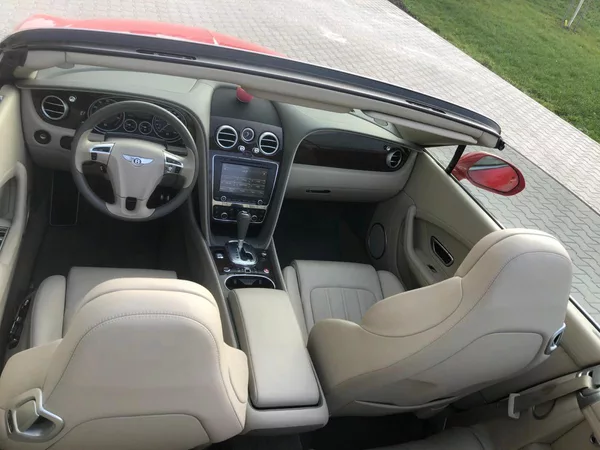 Bentley Continental GTC V8-STAV NOVÉHO VOZU-SERVIS - foto 13