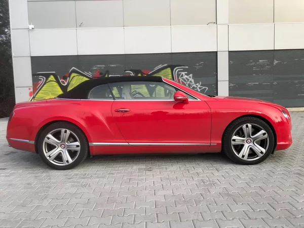 Bentley Continental GTC V8-STAV NOVÉHO VOZU-SERVIS - foto 5