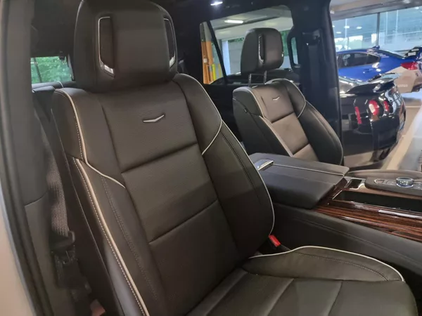 Cadillac Escalade PREMIUM LUXURY NEW 4ROKY ZÁRUK - foto 12