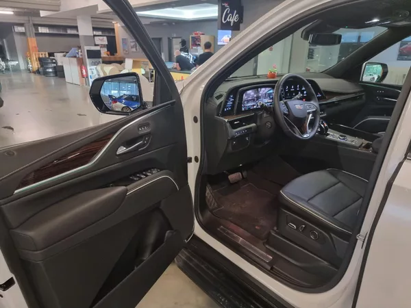 Cadillac Escalade PREMIUM LUXURY NEW 4ROKY ZÁRUK - foto 13