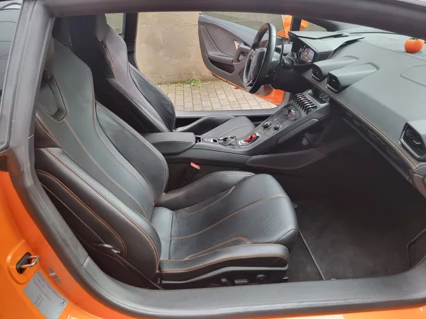 Lamborghini Huracán LP610-4 ORANGE - SERVIS - foto 14