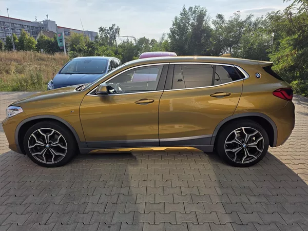 BMW X2 2.0d xDrive MPAKET PLNÝ SERVIS - foto 7