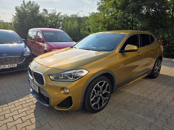 BMW X2 2.0d xDrive MPAKET PLNÝ SERVIS - foto 8