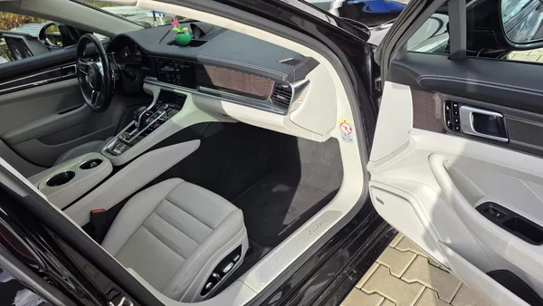 Porsche Panamera TURBO ST MAX VÝBAVA - foto 9