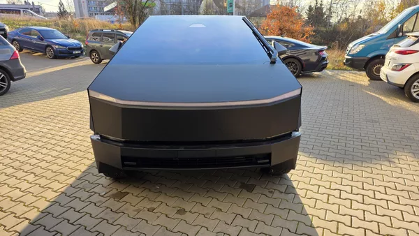 Tesla Cybertruck BEAST 844PS 3xMOTOR CZ - foto 2