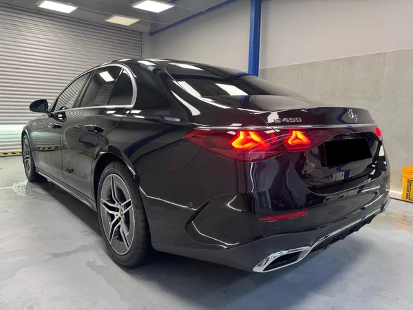 Mercedes-Benz Třídy E E450 4MATIC AMG CZ - foto 3